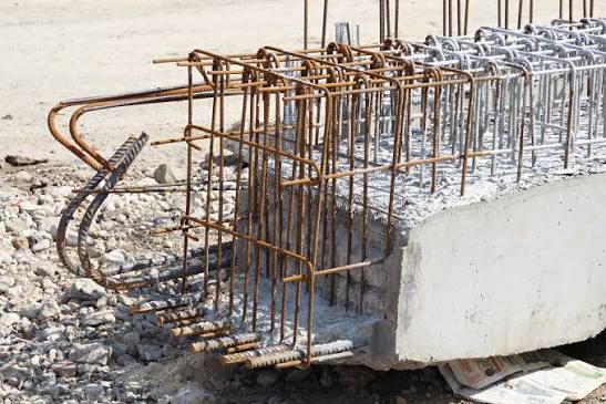 الخرسانة سابقة الإجهاد (Prestressed Concrete)